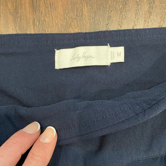 Women’s Lady Hagen Golf Pants - Picture 2 of 3